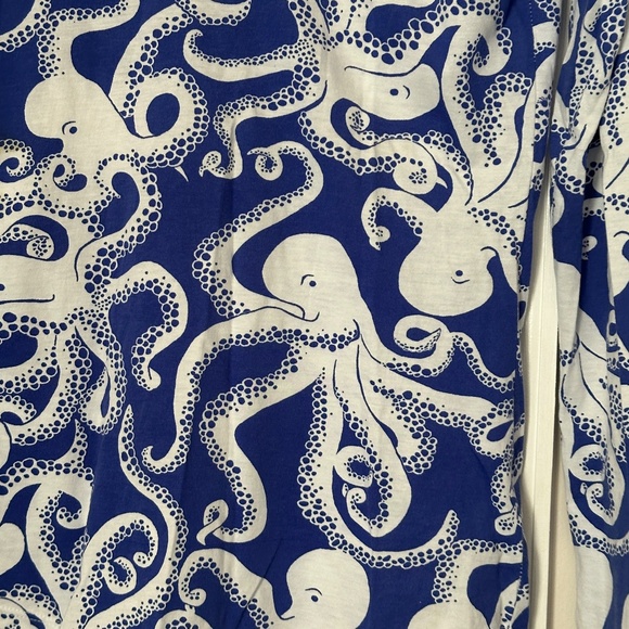 Lilly Pulitzer Long sleeve Bubbly Blue Octopus Pima Cotton V Neck Small Preppy - Picture 2 of 6
